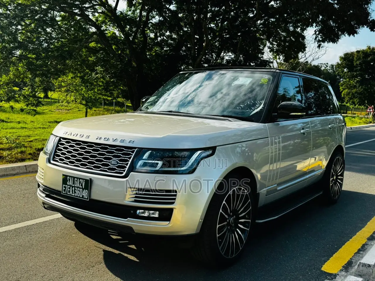 Land Rover Range Rover Vogue 2016 Silver