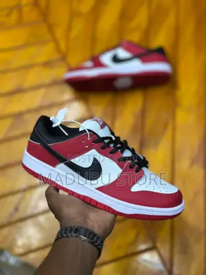 Men’S Sneaker