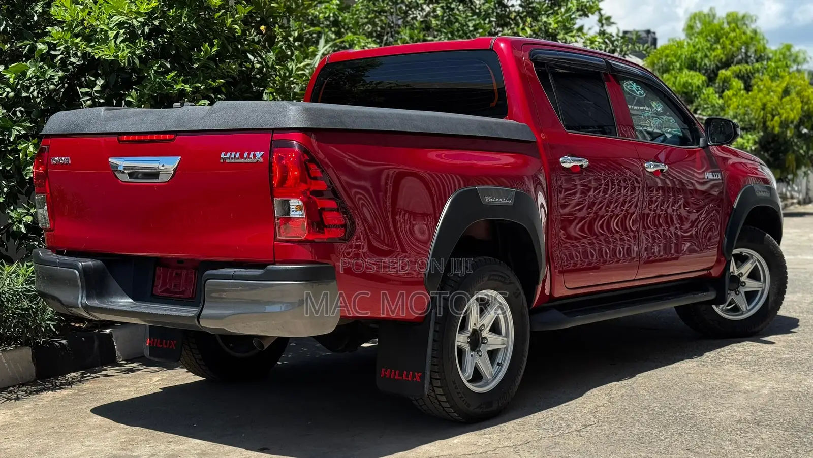 Toyota Hilux 2018 Burgundy