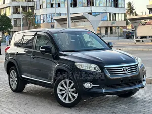 Toyota Vanguard 2010 Black