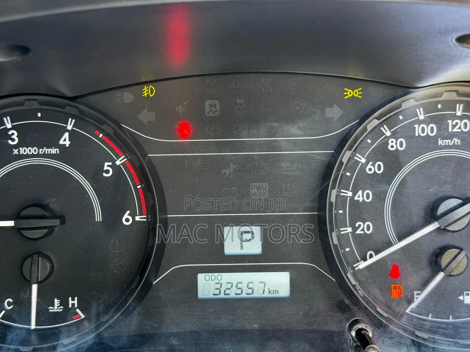 Toyota Hilux 2020 Gray