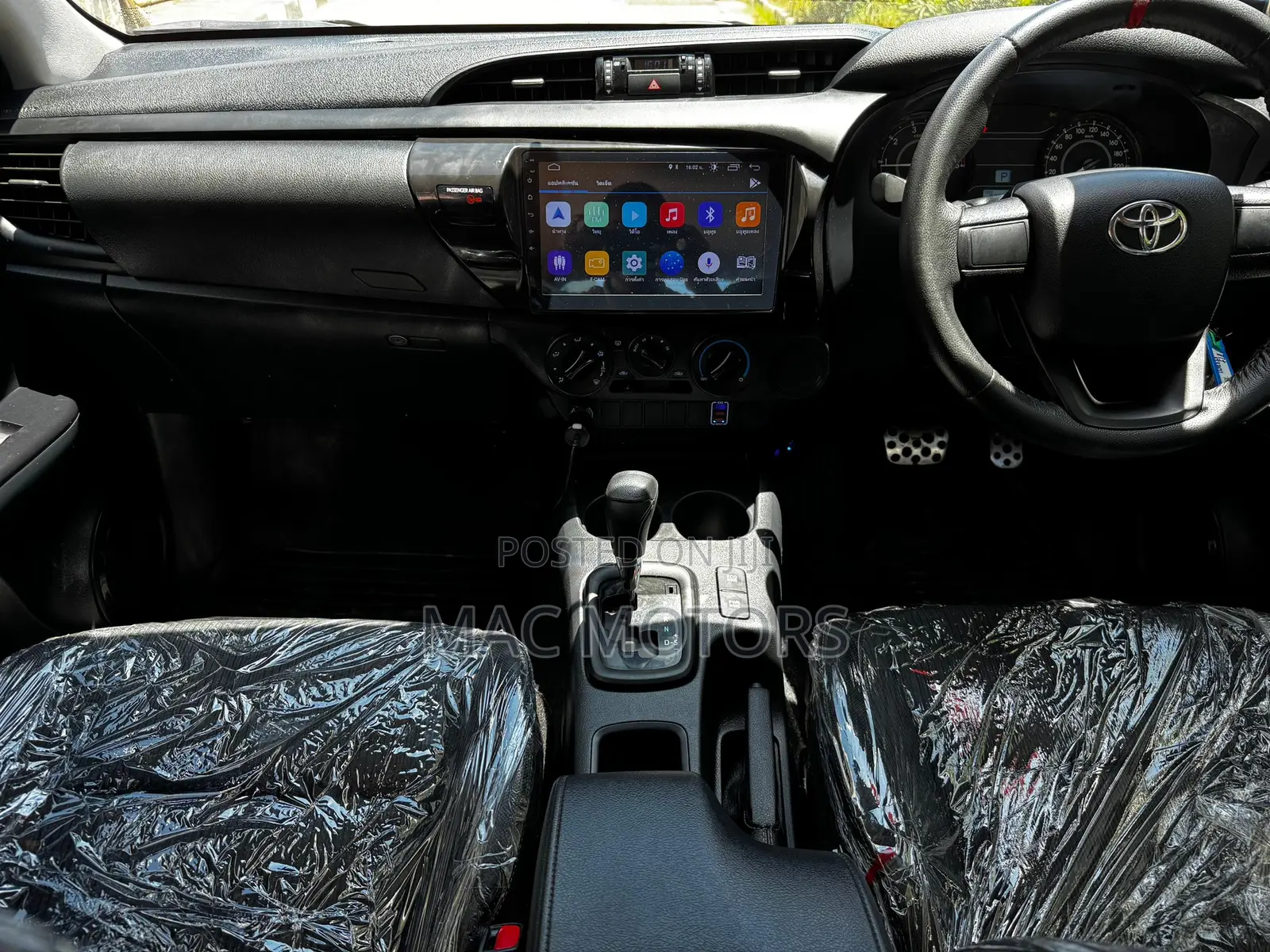 Toyota Hilux 2020 Gray