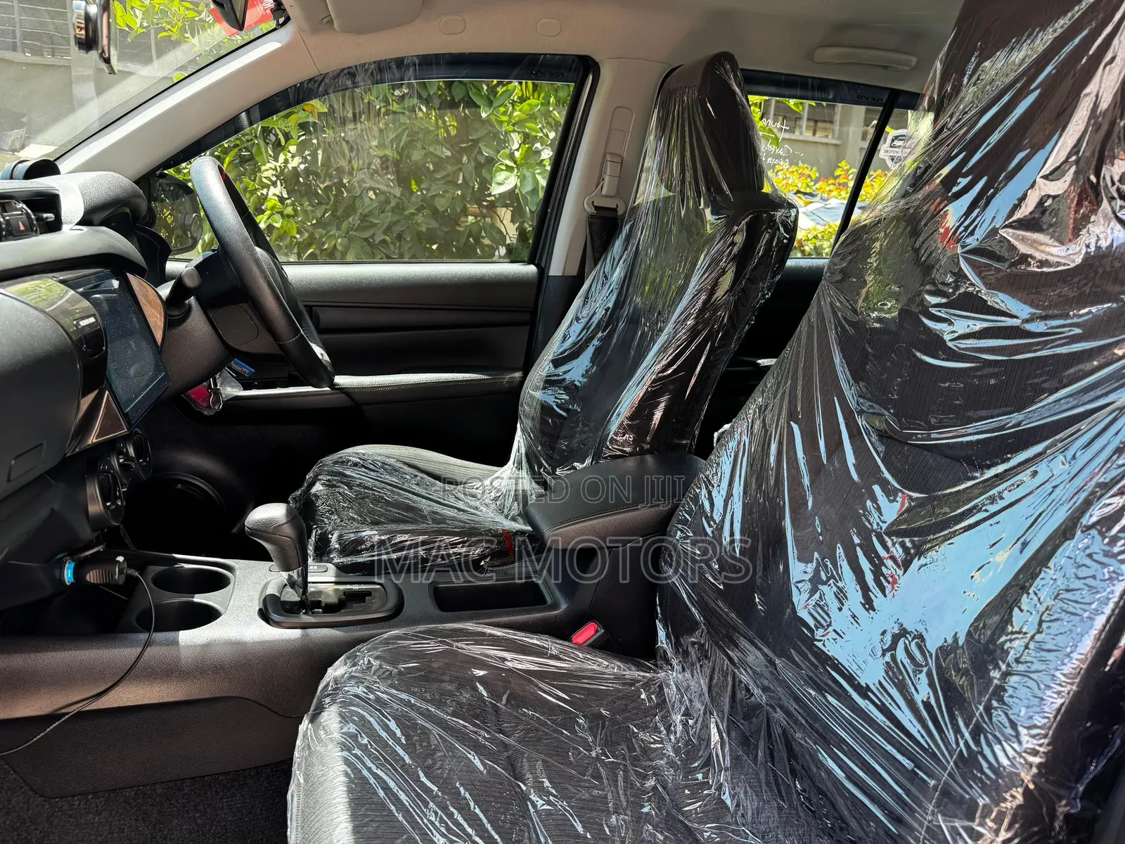 Toyota Hilux 2020 Gray