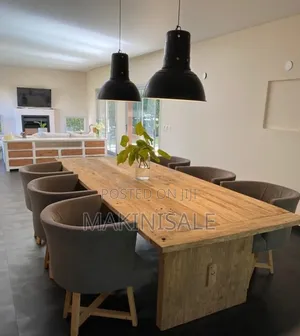 Home Table Nzuri Sana