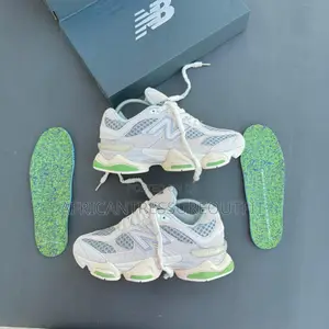 New Balance 9060 “Team Forest Green” Collection