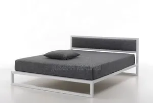 Kitanda Kizuri Cha Chuma 5x6
