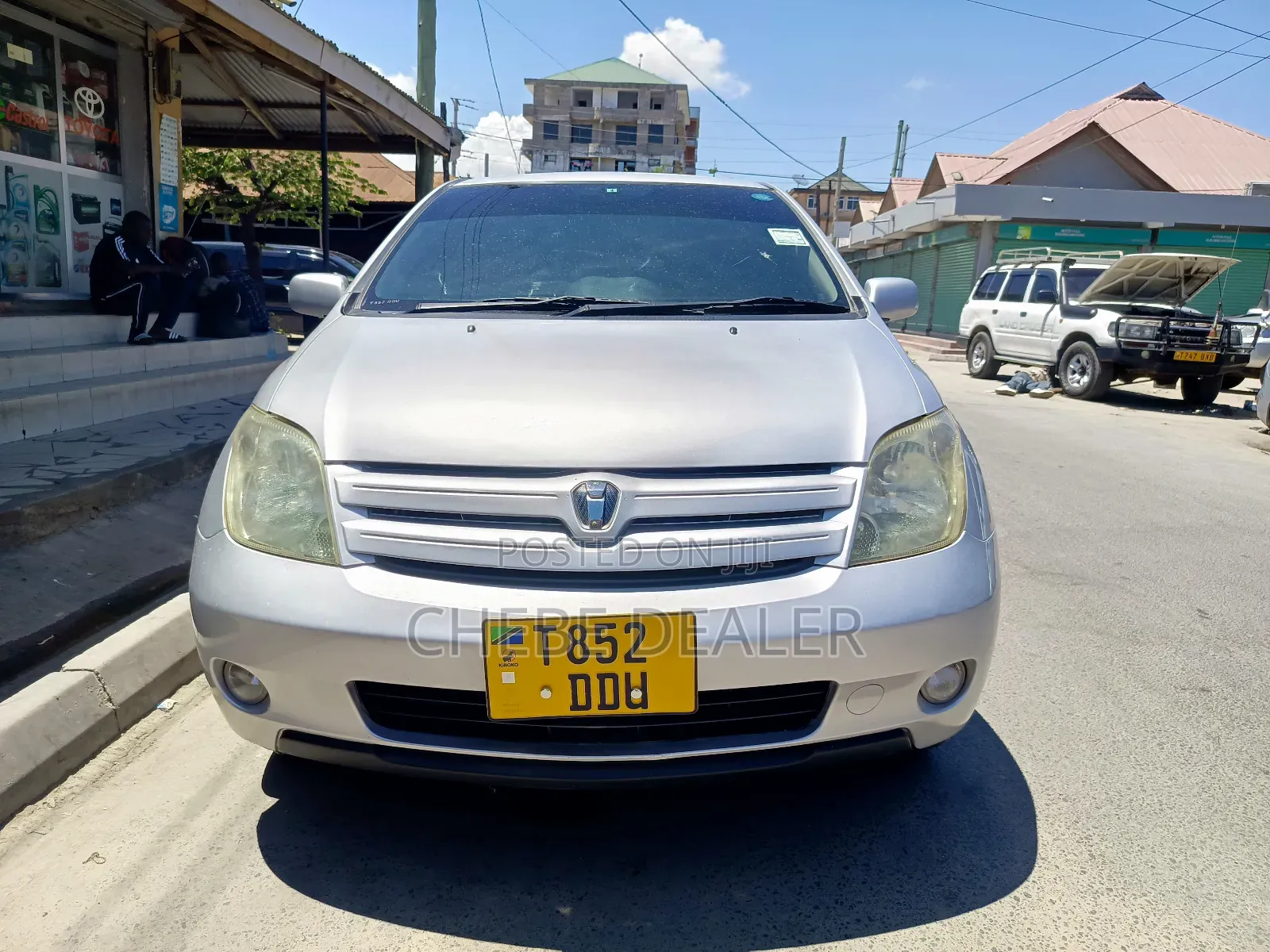 Toyota IST 2004 Silver
