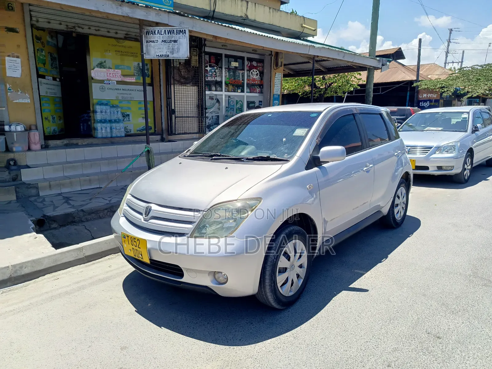 Toyota IST 2004 Silver