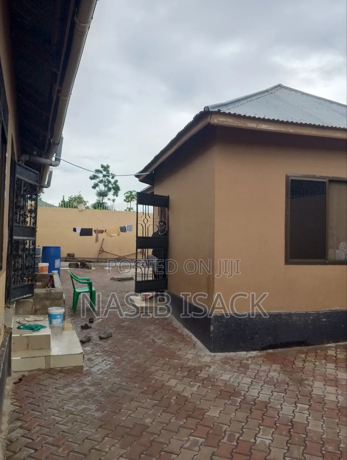 Furnished 3bdrm House in Igoma for sale