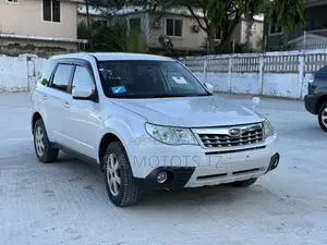 Subaru Forester 2.0D X 2011 White