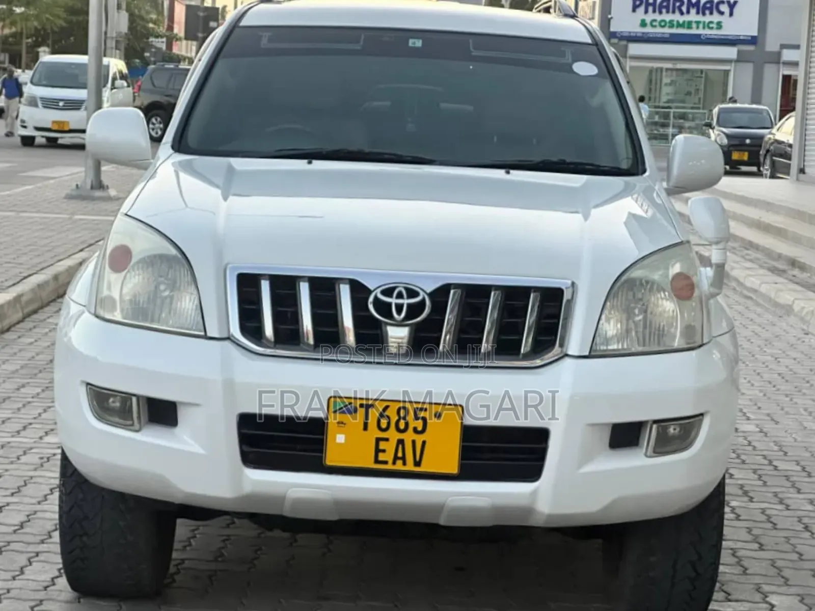 Toyota Land Cruiser Prado 2005 White
