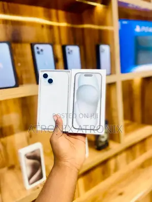Apple iPhone 15 128 GB White