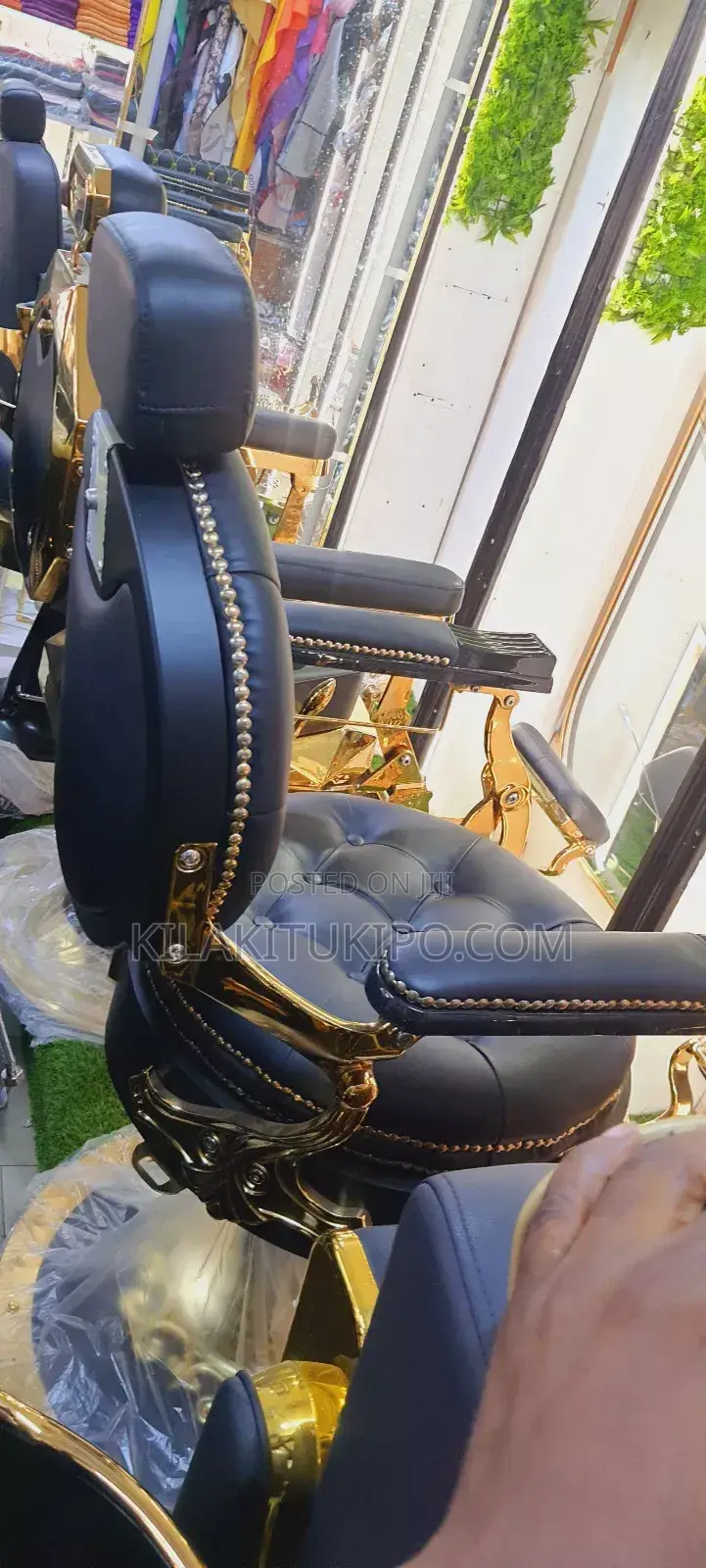 Saloon Combo Chair With Glass Confortable Luxury