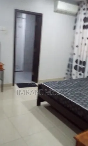 5bdrm House in Upanga East for sale