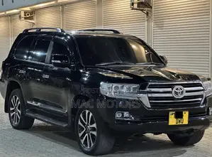 Toyota Land Cruiser 2011 Black