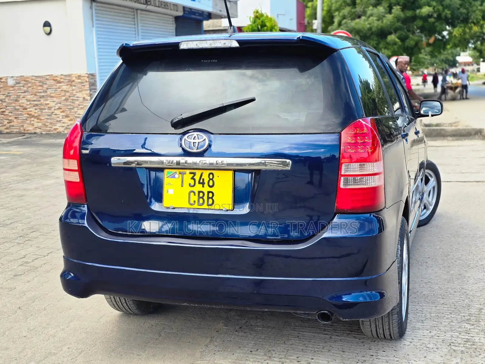 Toyota Wish 2004 Blue