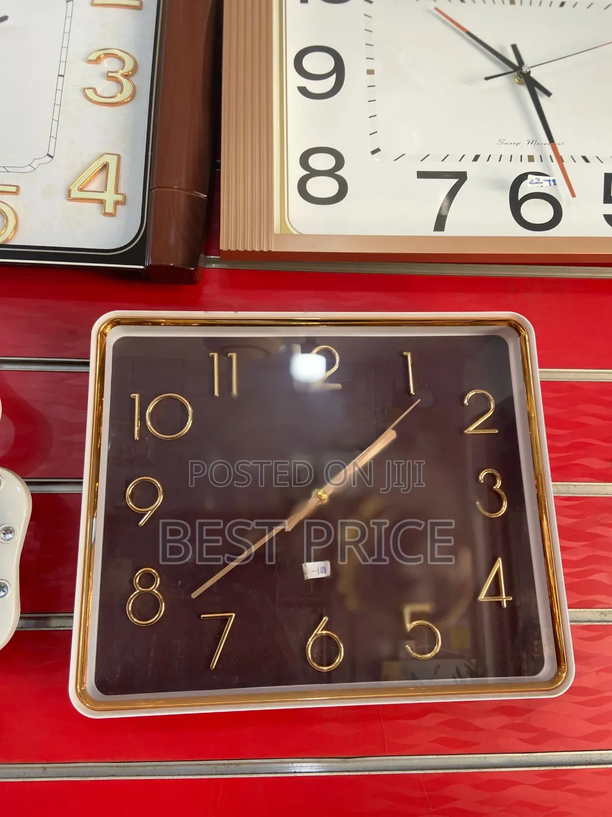 Wall Clock 22-12