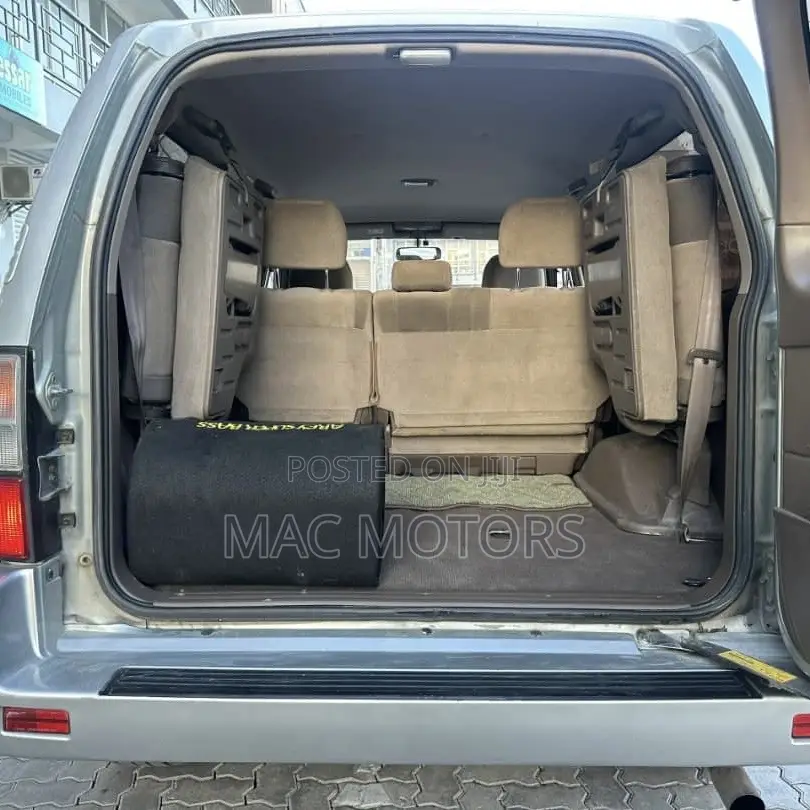 Toyota Land Cruiser Prado 2.7 3dr 2002 Silver
