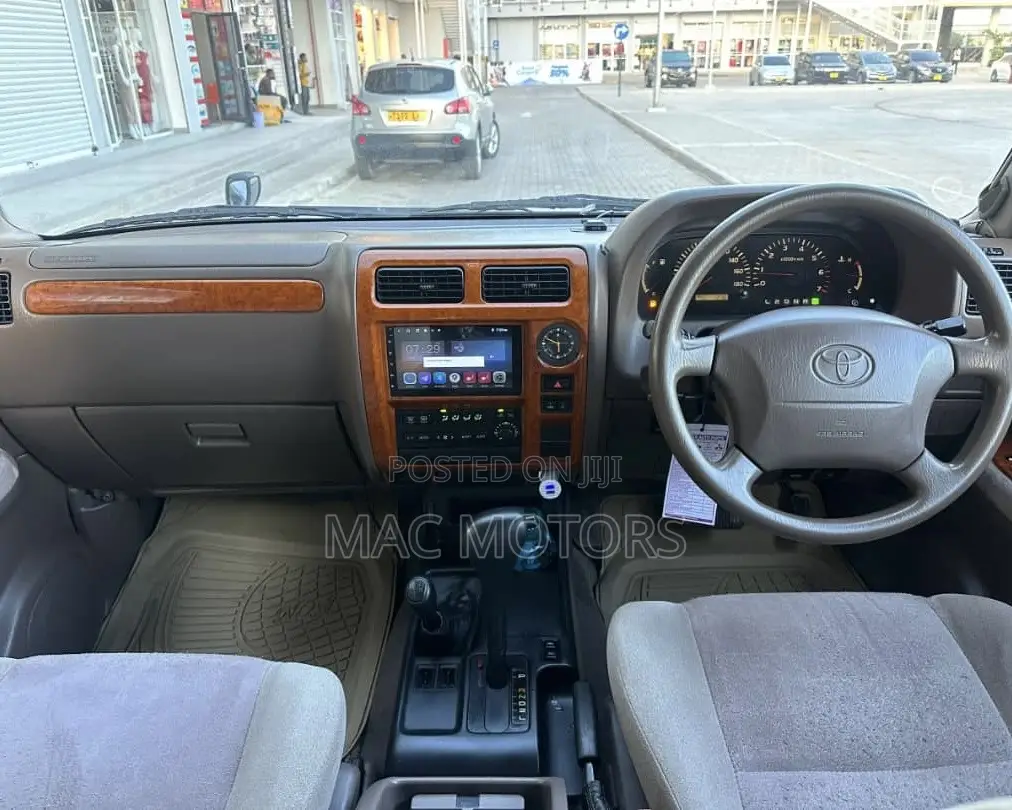 Toyota Land Cruiser Prado 2.7 3dr 2002 Silver