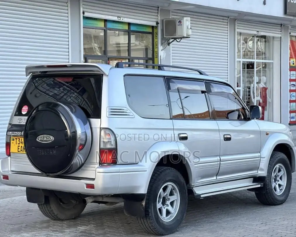 Toyota Land Cruiser Prado 2.7 3dr 2002 Silver