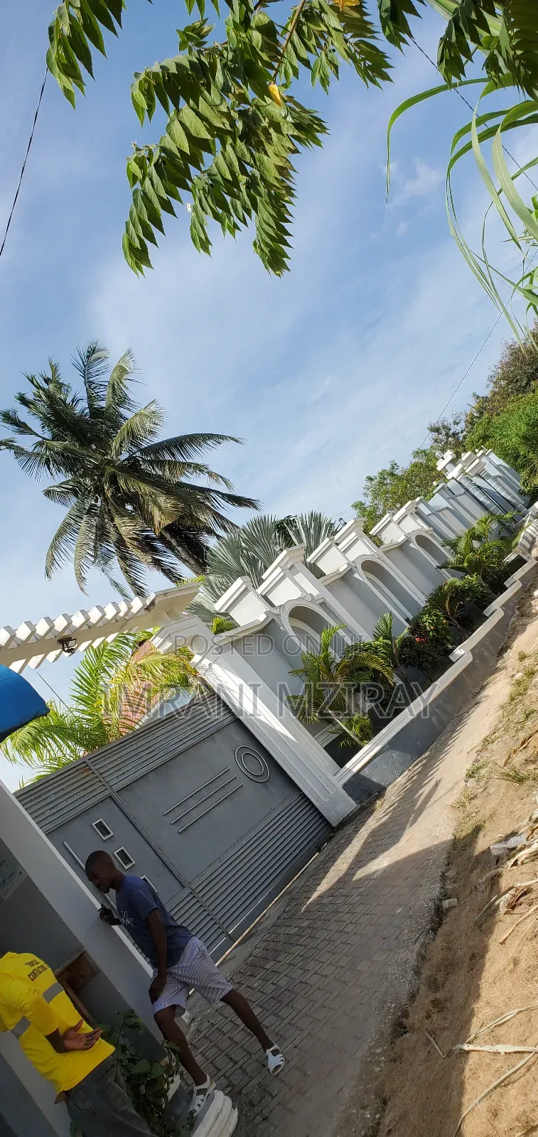 Joint Venture House_regent Estste
