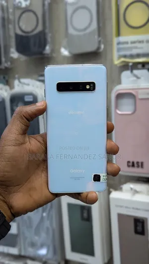 Samsung Galaxy S10 128 GB Blue