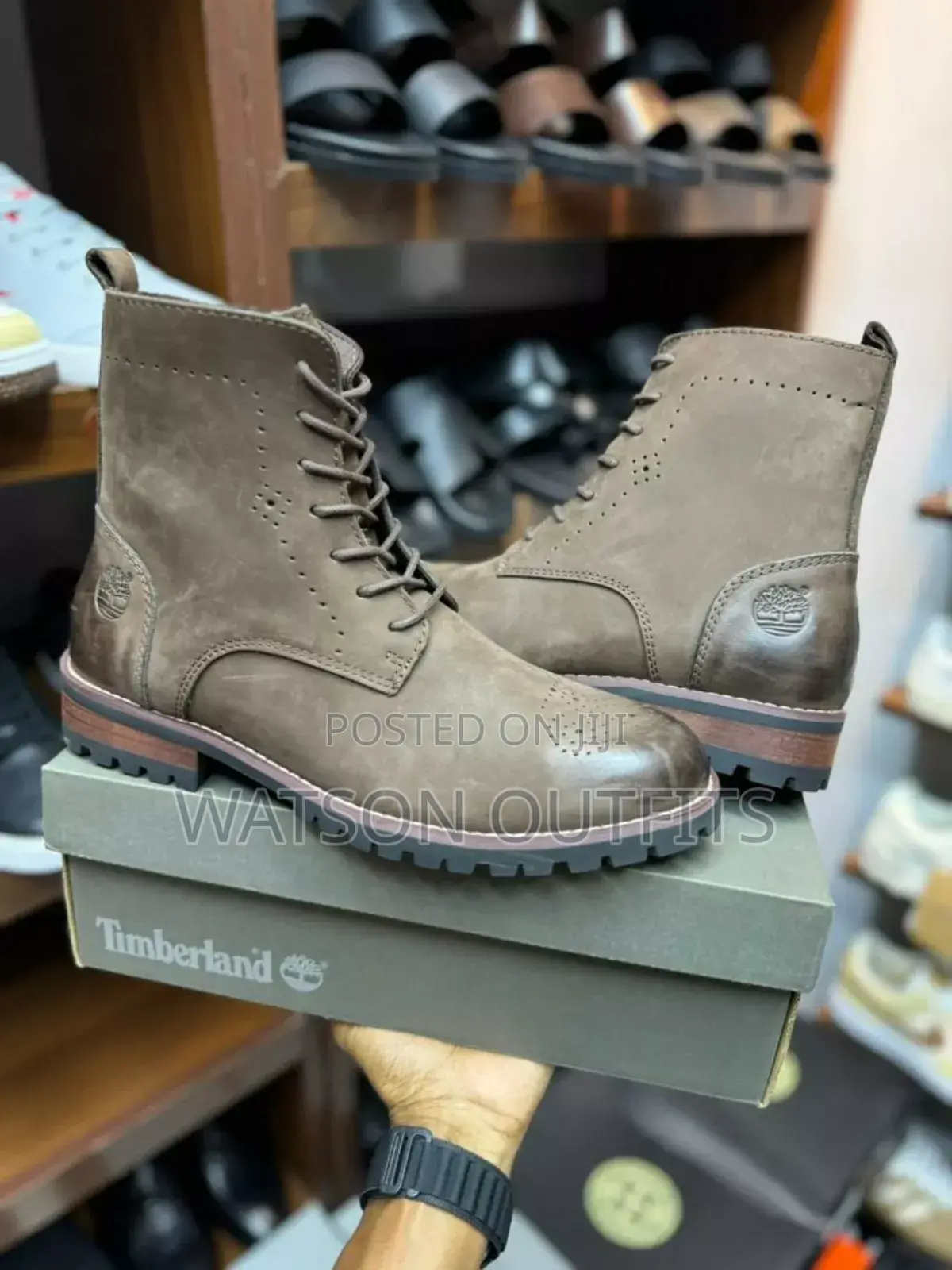 Best Boots/Mabuti Bora
