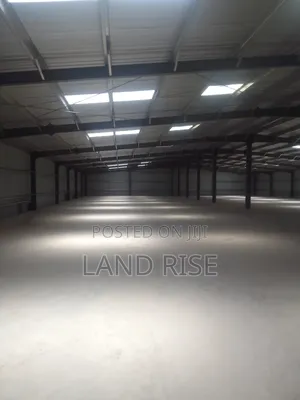 2000 SQM Warehouse in Tegeta