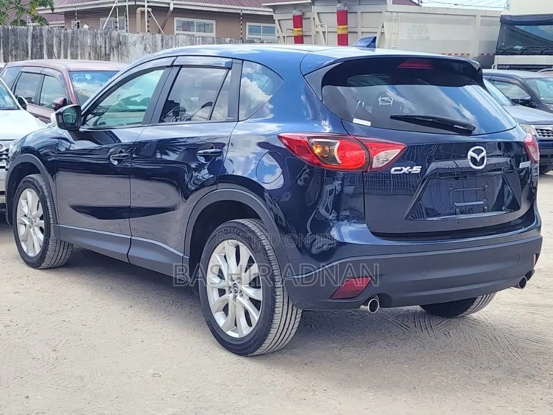 Mazda CX-5 2.2 Diesel FWD 2013 Blue