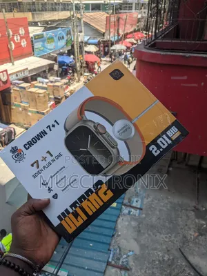Crown 7 + 1 Smartwatch
