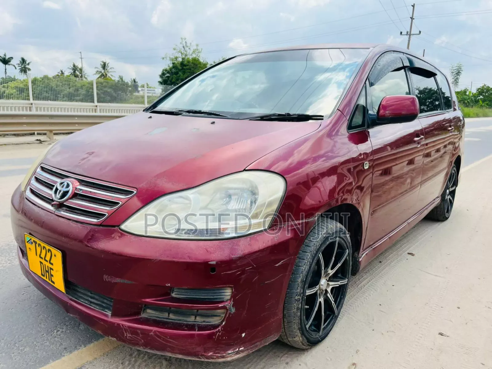 Toyota Ipsum 2004 Red