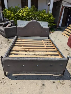 Bed Sofa Ya Chuma