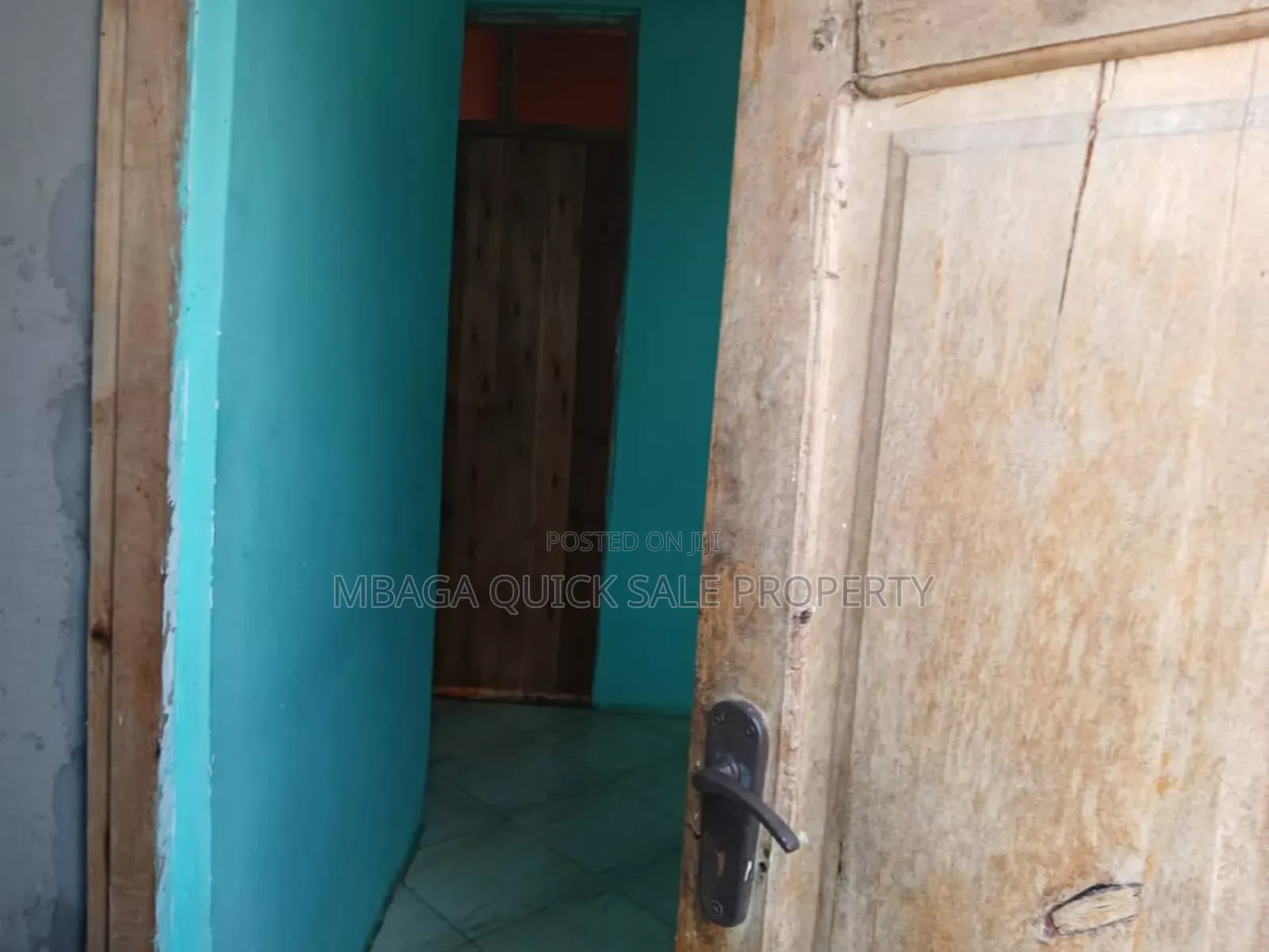 3bdrm House in Msongora, Msongola for sale