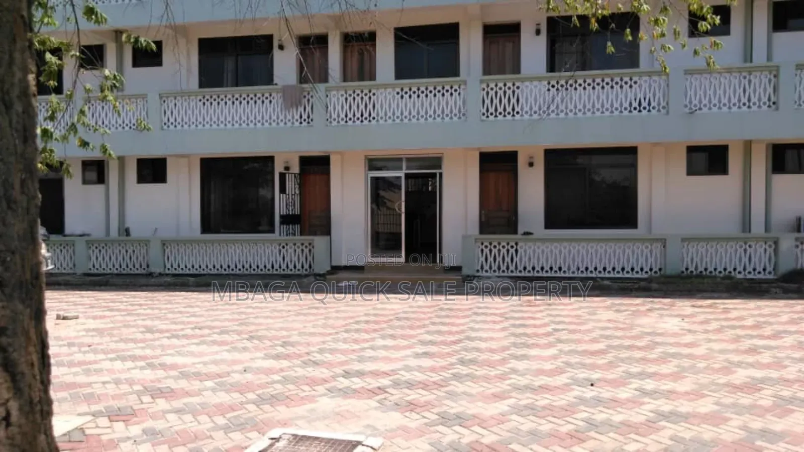 3bdrm Apartment in Makongo Ccm, Sinza for rent