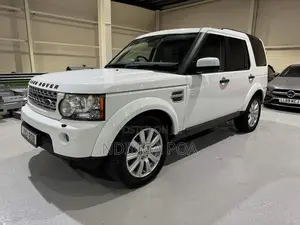 Photo - Land Rover Discovery 2013 White