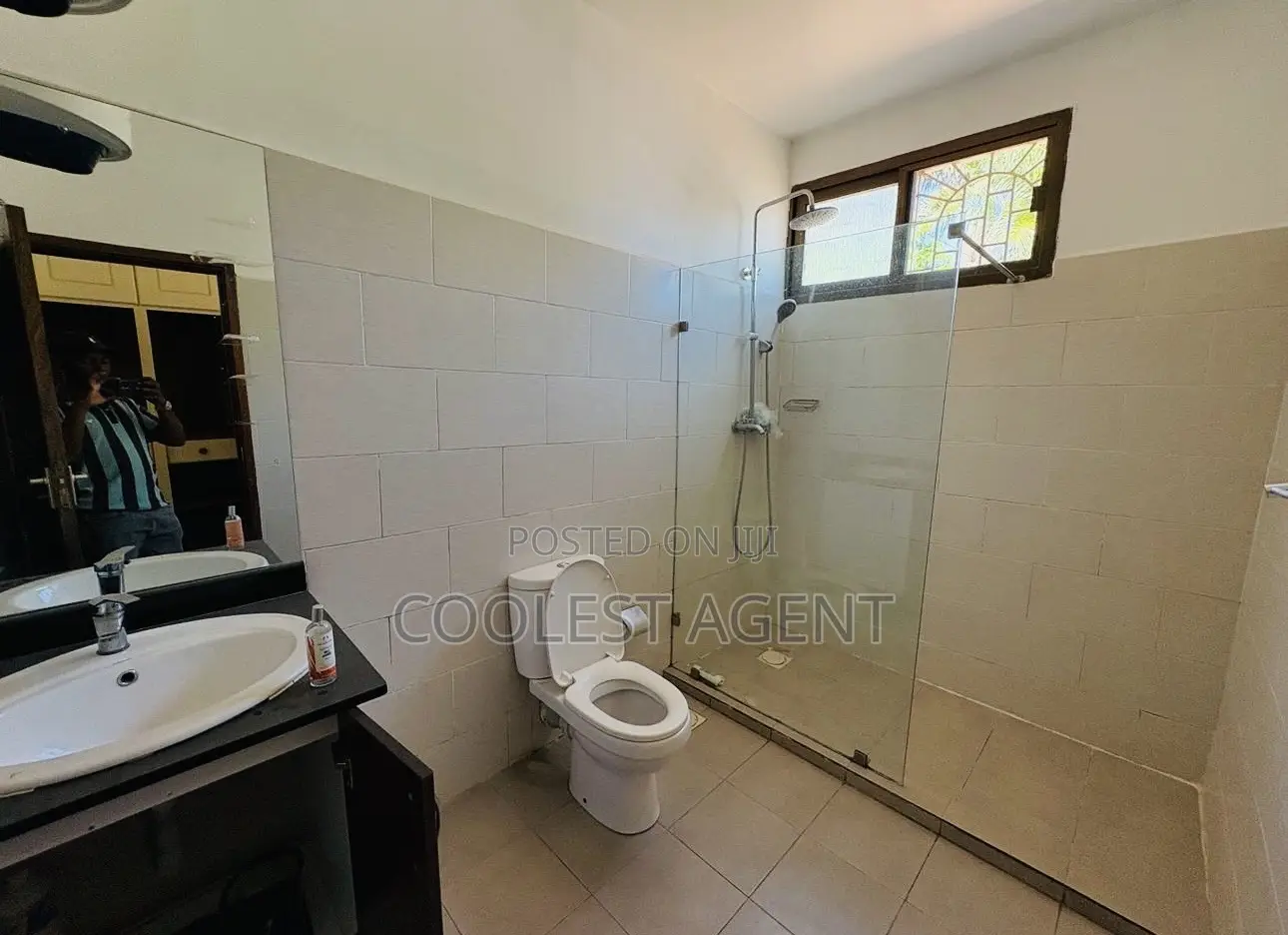 4bdrm Villa in Masaki, Kinondoni for rent