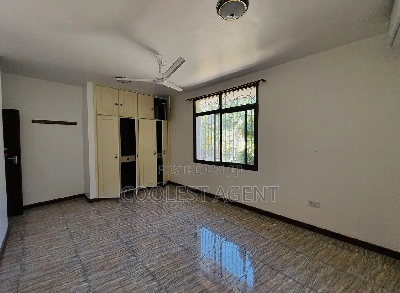 4bdrm Villa in Masaki, Kinondoni for rent