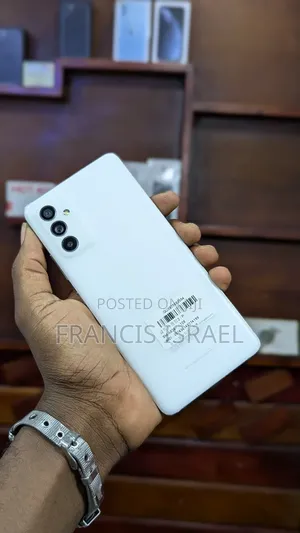 Samsung Galaxy A82 5G (Galaxy Quantum 2) 128 GB White