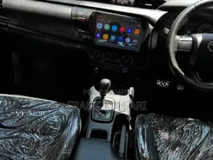 Toyota Hilux 2020 Gray