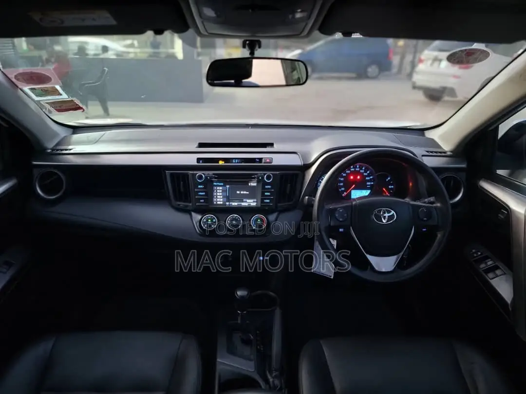 Toyota RAV4 2015 White
