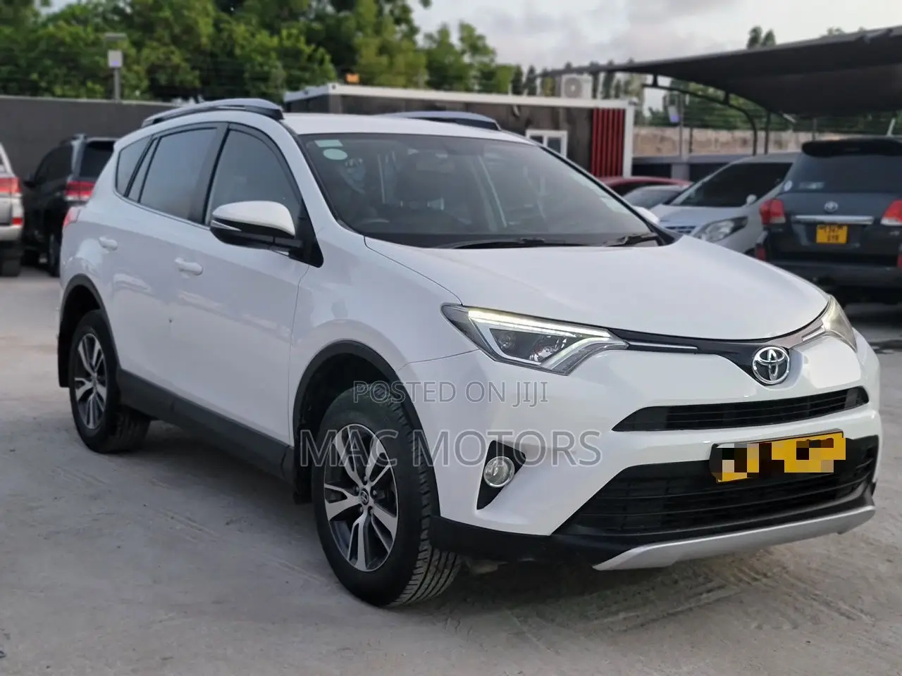 Toyota RAV4 2015 White