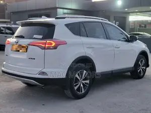 Toyota RAV4 2015 White