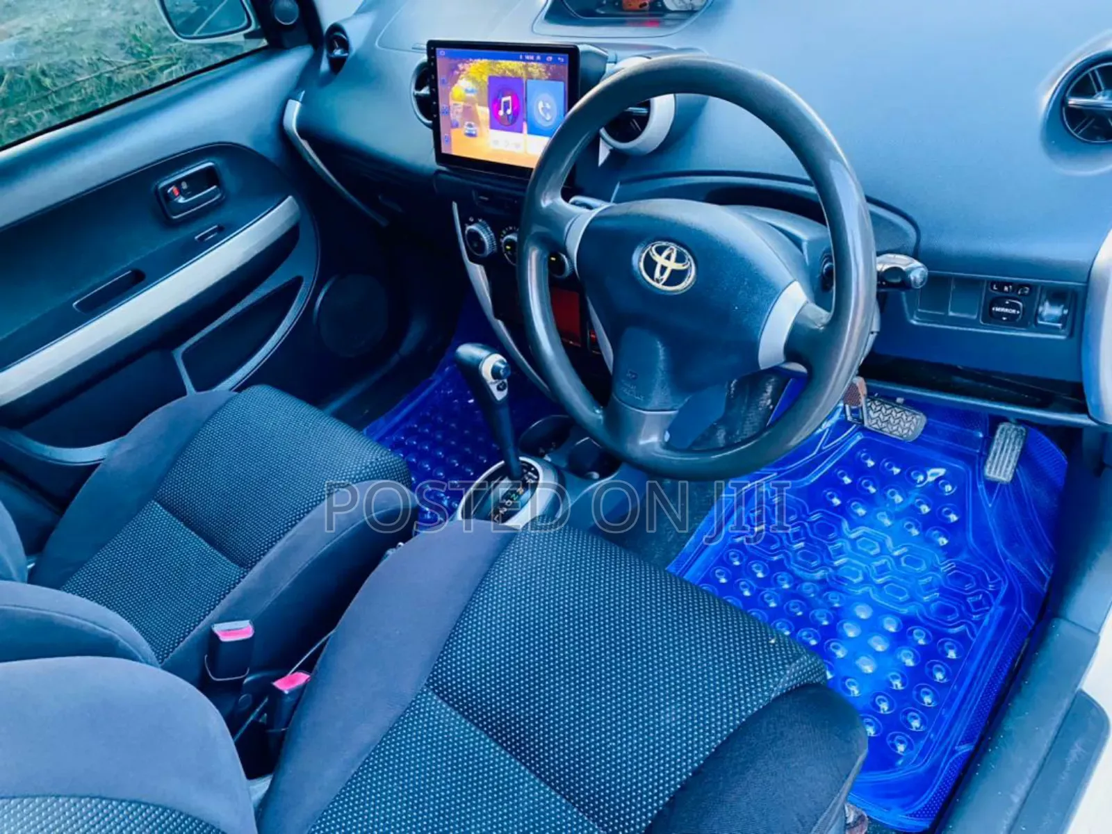 Toyota IST 2004 White
