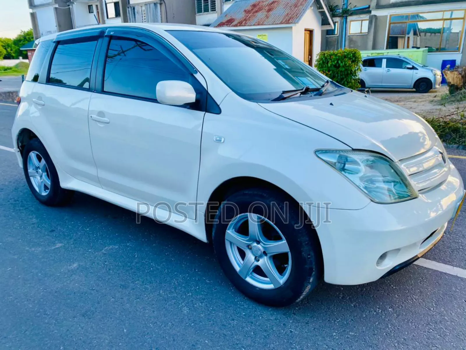 Toyota IST 2004 White