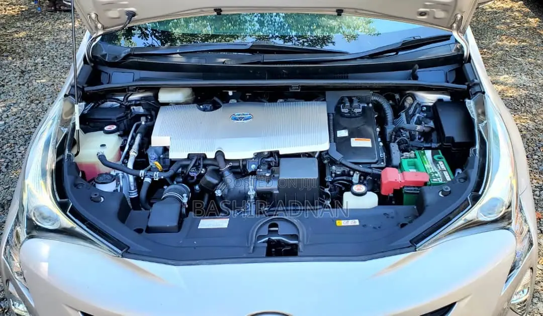 Toyota Prius 2017 Silver