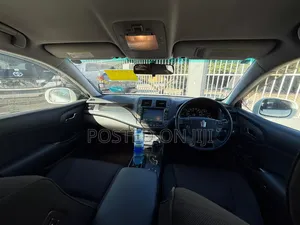 Toyota Crown 2009 White