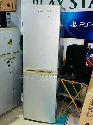 Candy Fridge Lita 330L Halijaguswa
