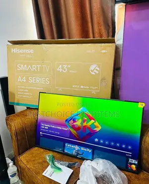 HISENSE SMART TV // 43inches //