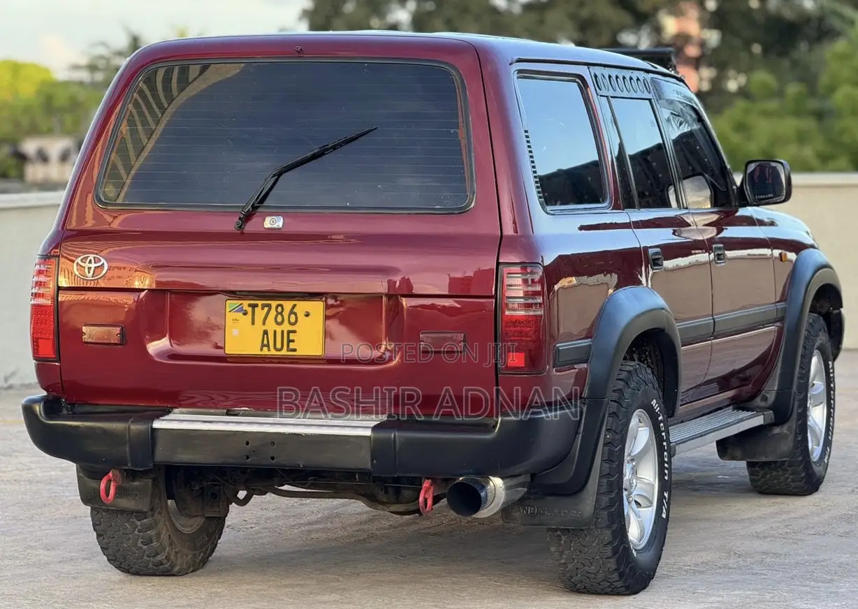 Toyota Land Cruiser 1995 Red