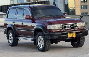 Toyota Land Cruiser 1995 Red